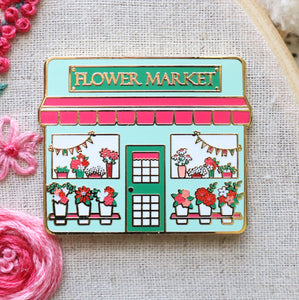 Flower Market Main Street Magnetic Needle Minder