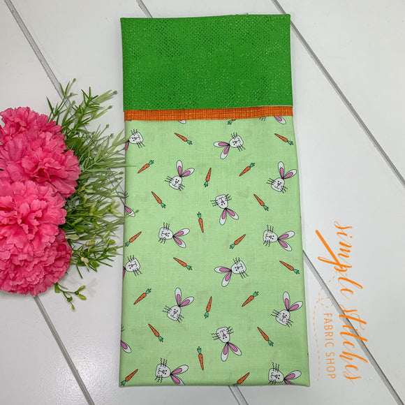 Hoppy Easter Standard Pillowcase Kit with Free Pattern