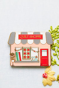 Quilt Shoppe Main Street Magnetic Needle Minder