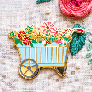 Spring Floral Wheelbarrow Magnetic Needle Minder